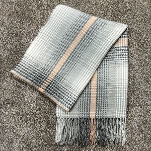 Warm Plaid Fashion Scarf